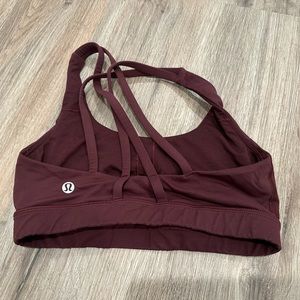 Lululemon sports bra size 4